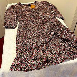 NWT Cottagecore  Black/Floral Ruched Mindi Dress XLT “Calling all Tall Gals”